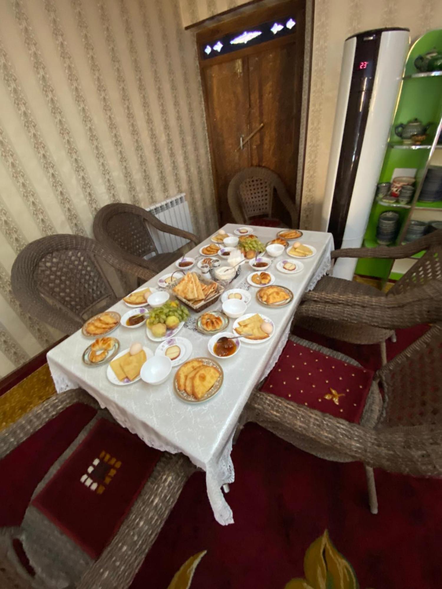 Khiva Otabek B&B Hotel Exteriör bild